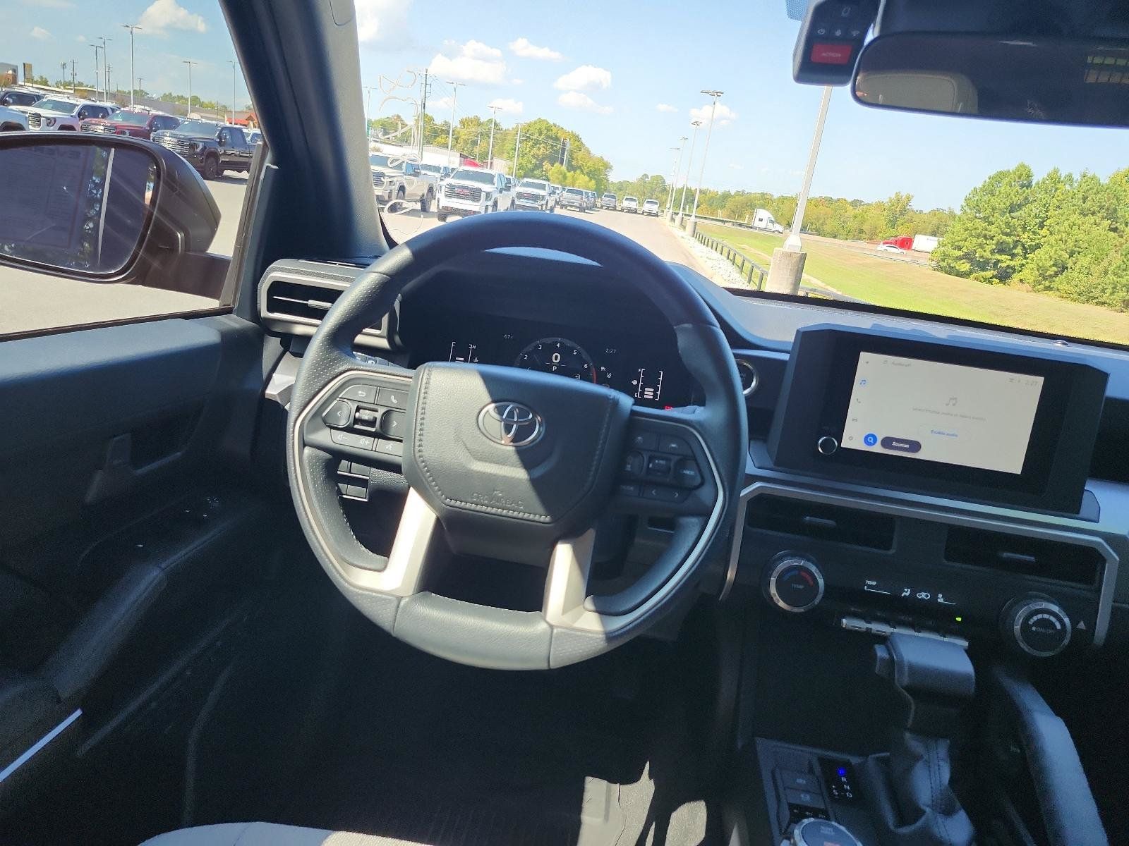 Used 2026 Toyota 4Runner SR5 AWD/4WD image 12