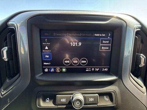 Used 2024 Chevrolet Silverado 1500 Custom w/ Turbomax Blackout Package image 16