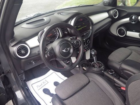 Used 2014 MINI Cooper S FWD image 7