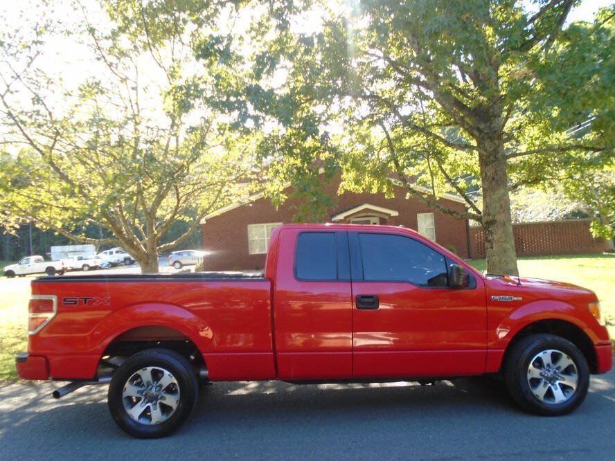 Used 2013 Ford F150 STX w/ Mid Equipment Group RWD image 4