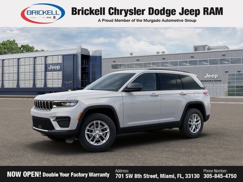 New 2025 Jeep Grand Cherokee Laredo X image 2