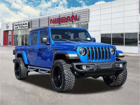 Used 2023 Jeep Gladiator Sport S image 1