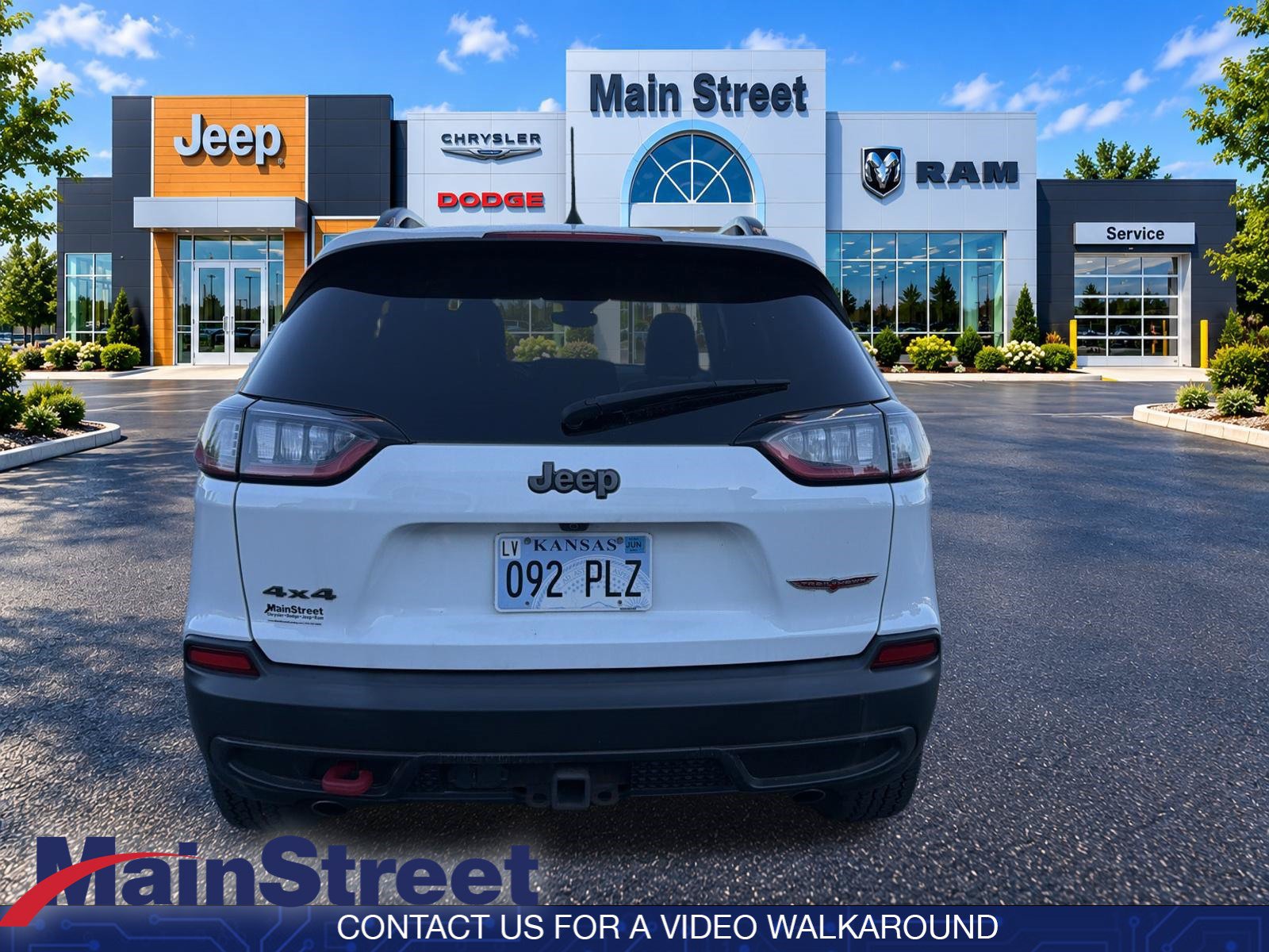 Used 2022 Jeep Cherokee Trailhawk w/ Sound & Nav Group AWD/4WD image 4