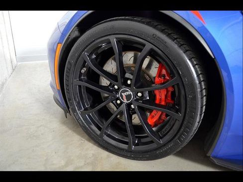 Used 2019 Chevrolet Corvette Grand Sport RWD image 11
