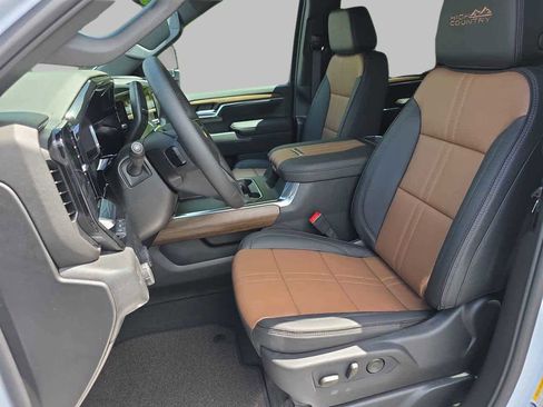 New 2026 Chevrolet Silverado 2500 High Country w/ High Country Premium Package AWD/4WD image 19