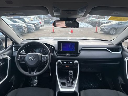 Used 2024 Toyota RAV4 LE image 11