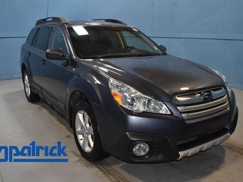 Used 2014 Subaru Outback 2.5i Limited w/ Moonroof Package image 1