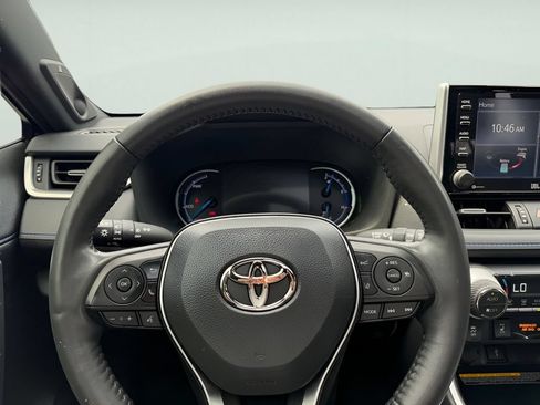 Used 2021 Toyota RAV4 XSE AWD/4WD image 23