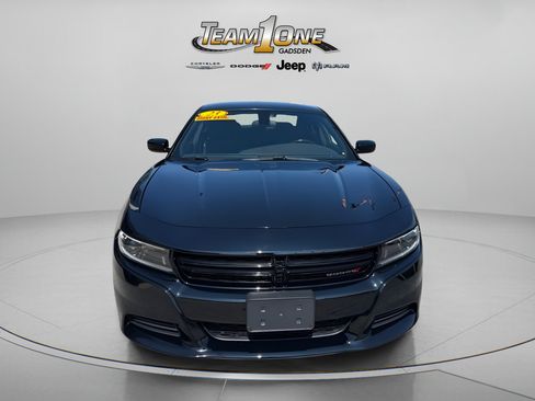 Used 2023 Dodge Charger SXT RWD image 2