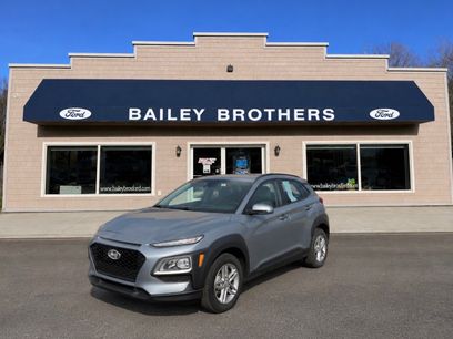 Used 2021 Hyundai Kona SE w/ Cargo Package