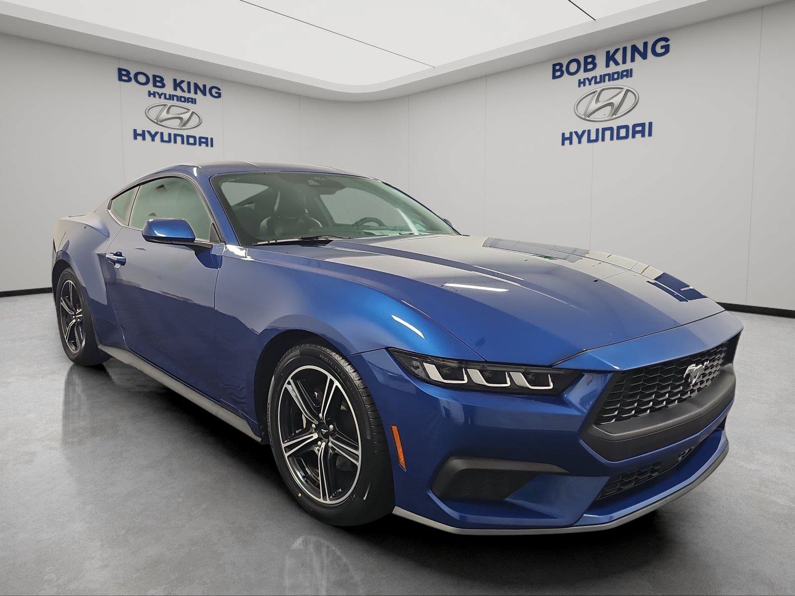 Used 2024 Ford Mustang Premium RWD image 7