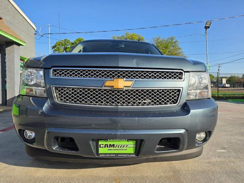 Used 2012 Chevrolet Avalanche LT w/ Texas Edition image 8