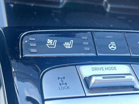 Used 2023 Hyundai Tucson Limited AWD/4WD image 25