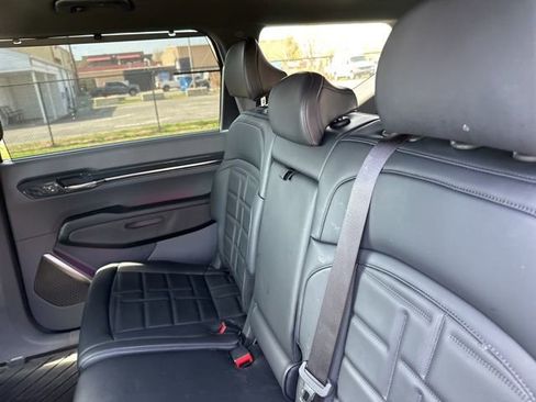 Certified 2026 Kia EV9 Land w/ Nightfall Edition Package AWD/4WD image 15