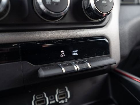 Used 2020 RAM 1500 Rebel image 28