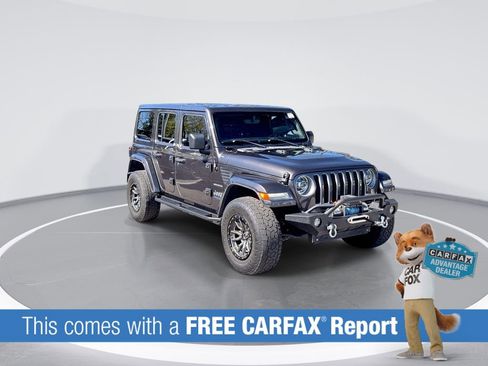 Used 2021 Jeep Wrangler Unlimited Sahara w/ Cold Weather Group image 2