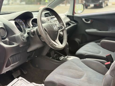 Used 2010 Honda Fit Sport image 18