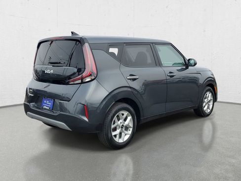 Used 2024 Kia Soul LX w/ Option Group 015 image 7
