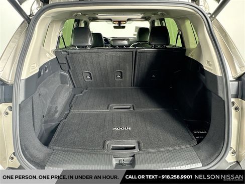 Certified 2023 Nissan Rogue Platinum w/ Platinum Premium Package image 28