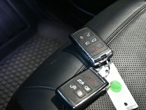 Used 2023 Land Rover Defender 110 X image 84