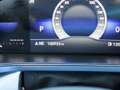 Used 2022 Volkswagen Taos SE image 39