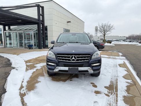 Used 2013 Mercedes-Benz ML 350 4MATIC image 2