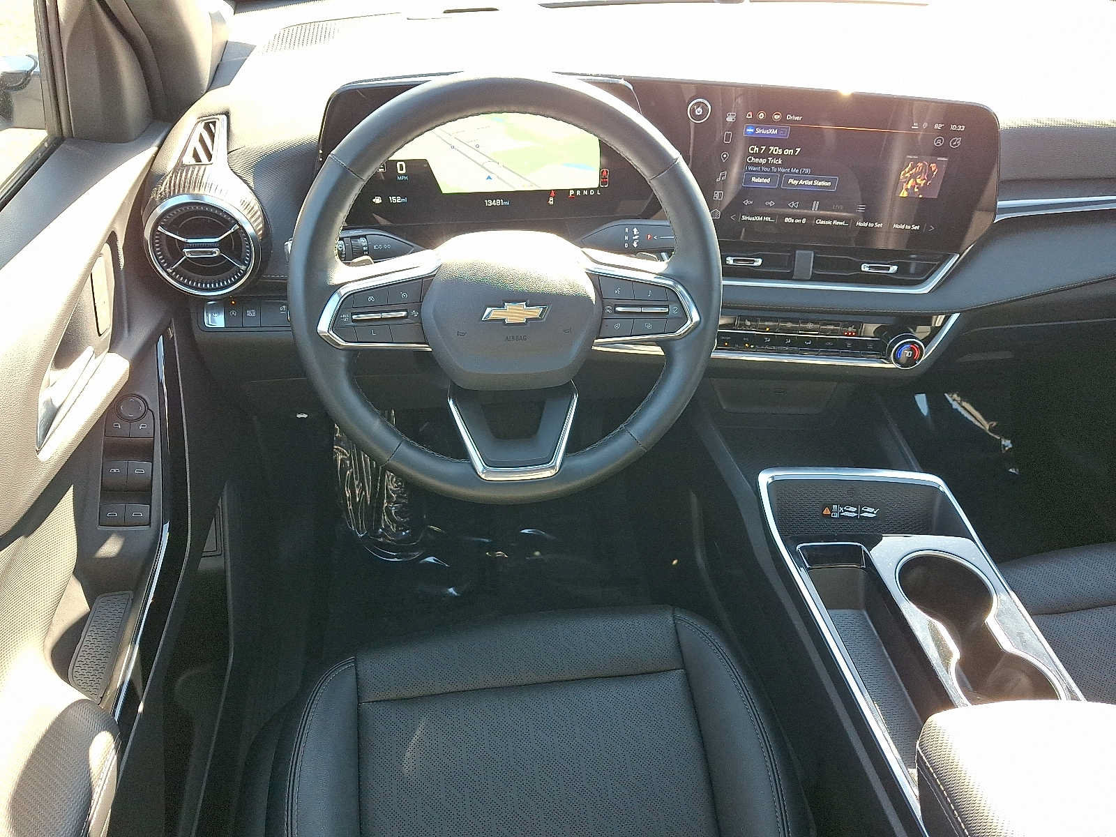 Certified 2025 Chevrolet Equinox LT w/ Convenience Package II FWD image 11