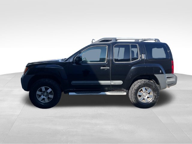 Used 2013 Nissan Xterra PRO-4X AWD/4WD image 3