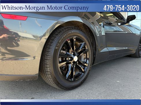 Used 2015 Chevrolet Camaro LT image 9