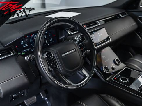 Used 2018 Land Rover Range Rover Velar R-Dynamic HSE image 29