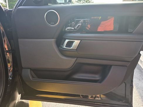 Used 2020 Land Rover Range Rover HSE AWD/4WD image 34