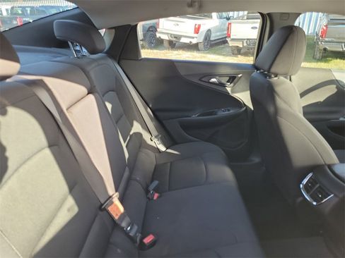 Used 2024 Chevrolet Malibu LT image 31