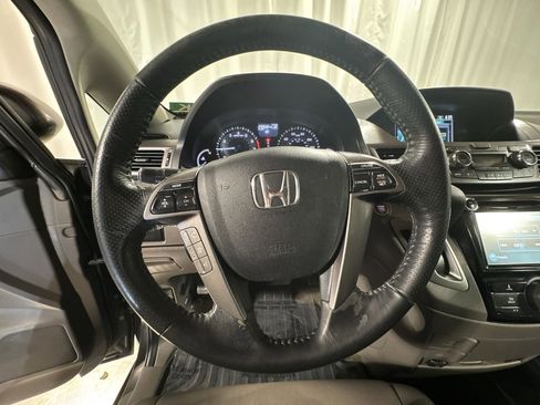 Used 2015 Honda Odyssey EX-L image 22