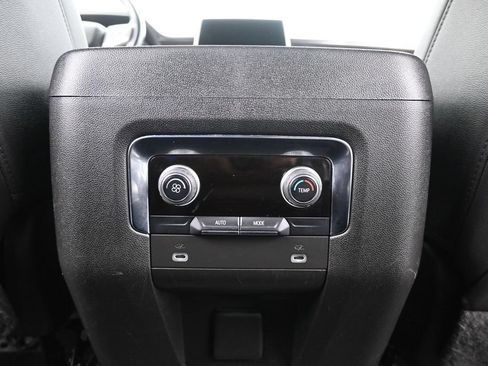Certified 2022 Chevrolet Tahoe Z71 AWD/4WD image 17