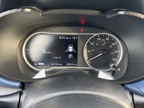 Certified 2023 Nissan Versa SV image 56