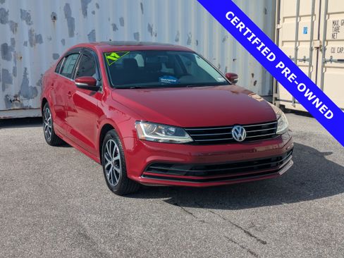 Used 2017 Volkswagen Jetta SE FWD image 1