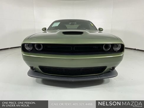 Used 2023 Dodge Challenger R/T w/ Plus Package image 2