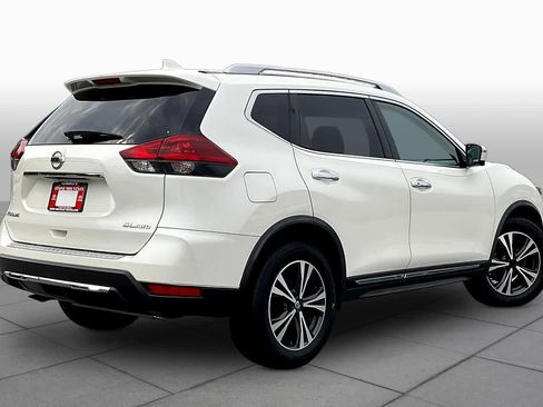 Used 2018 Nissan Rogue SL w/ Premium Package AWD/4WD image 13