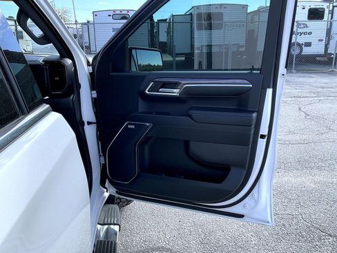 Used 2023 Chevrolet Silverado 1500 LTZ w/ LTZ Premium Package image 16