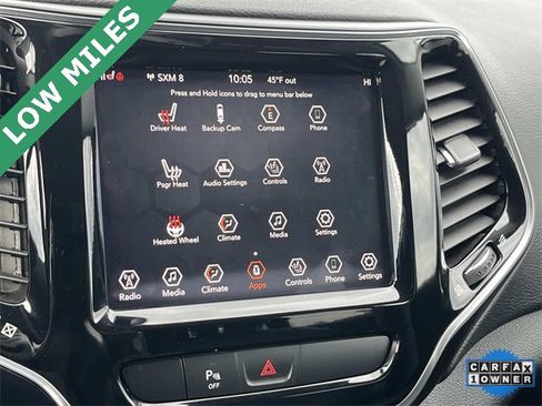 Certified 2019 Jeep Cherokee Limited image 33