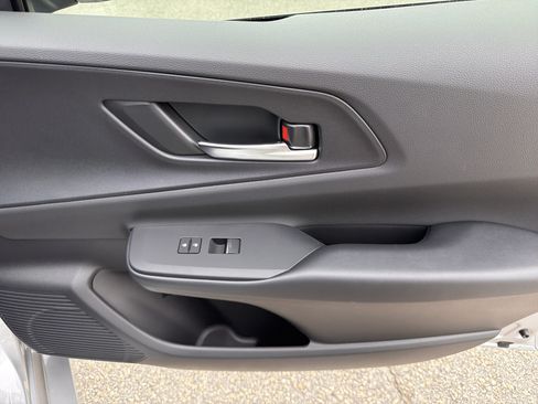 New 2026 Toyota Prius Plug-In Hybrid FWD image 14