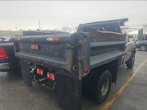 Used 2005 Chevrolet Silverado 3500 4x4 Regular Cab image 4