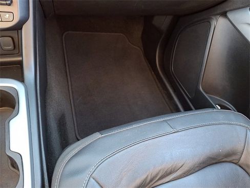 Used 2018 Chevrolet Colorado ZR2 image 29