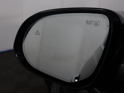 Used 2024 Genesis GV80 2.5T image 34