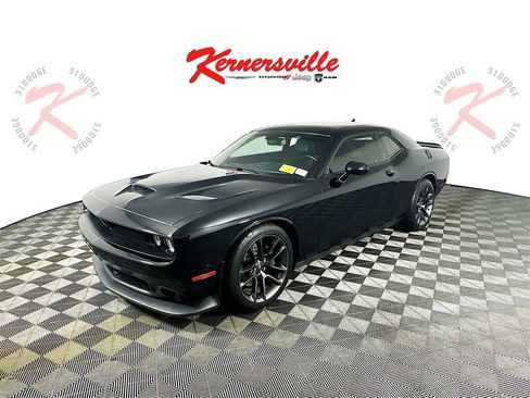 Used 2023 Dodge Challenger R/T Scat Pack w/ Plus Package image 3
