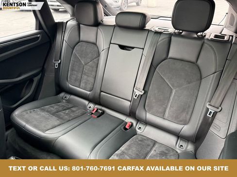 Used 2018 Porsche Macan image 34