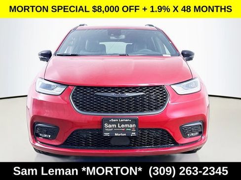 New 2026 Chrysler Pacifica Select w/ S Appearance Package FWD image 2