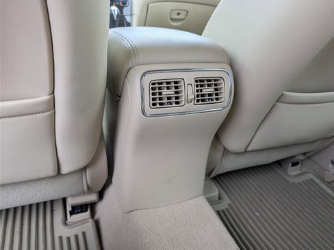Used 2017 INFINITI QX50 2WD image 25