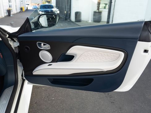 Used 2019 Aston Martin DBS Superleggera image 29