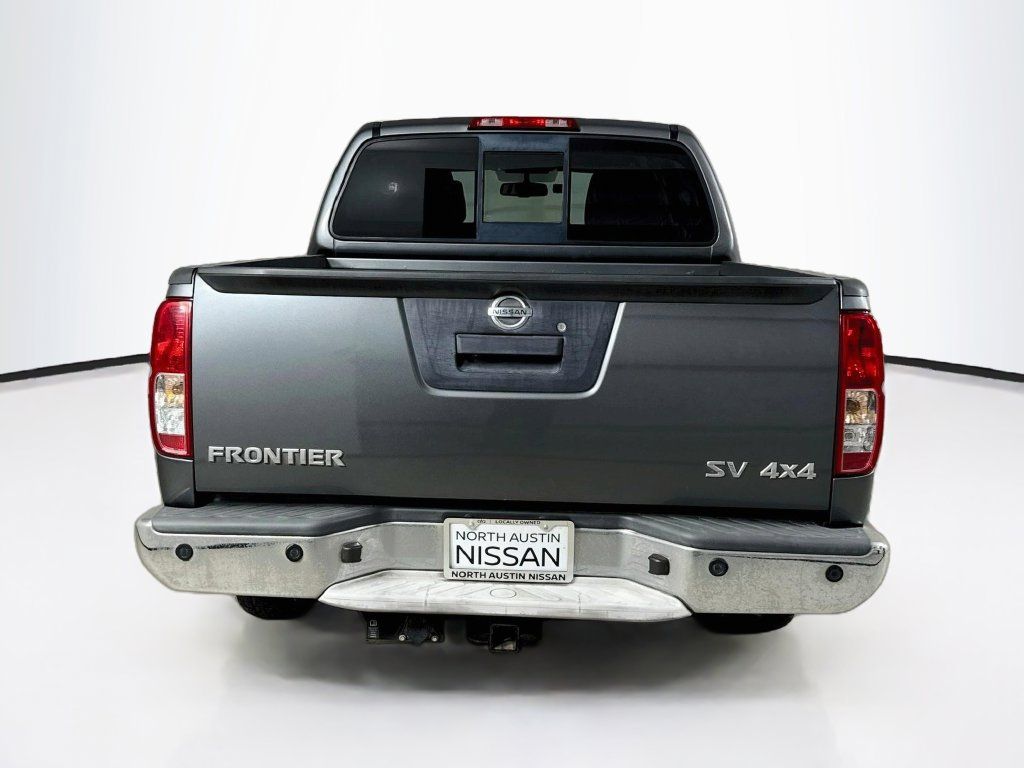Used 2018 Nissan Frontier SV w/ Value Truck Package AWD/4WD image 6